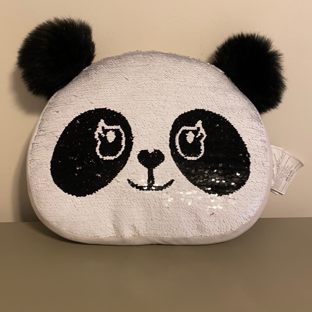 Justice pillow